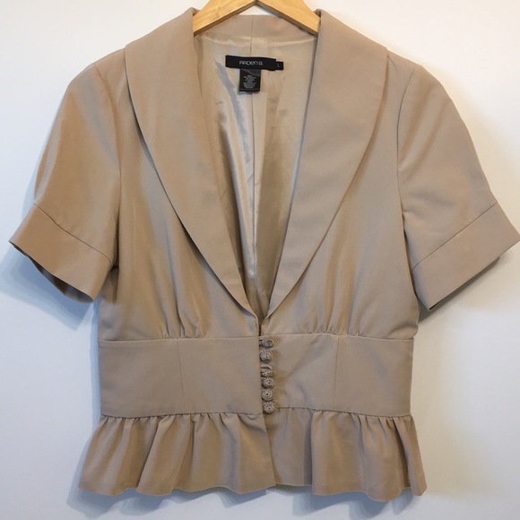 Arden B Tan Short Sleeve Blazer Ruffled Waistline - Picture 2 of 6